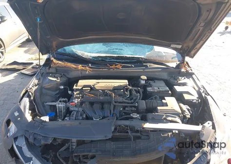 2022 Hyundai Elantra Sel z USA, uszkodzony, nr VIN 5NPLM4AG7NH055138